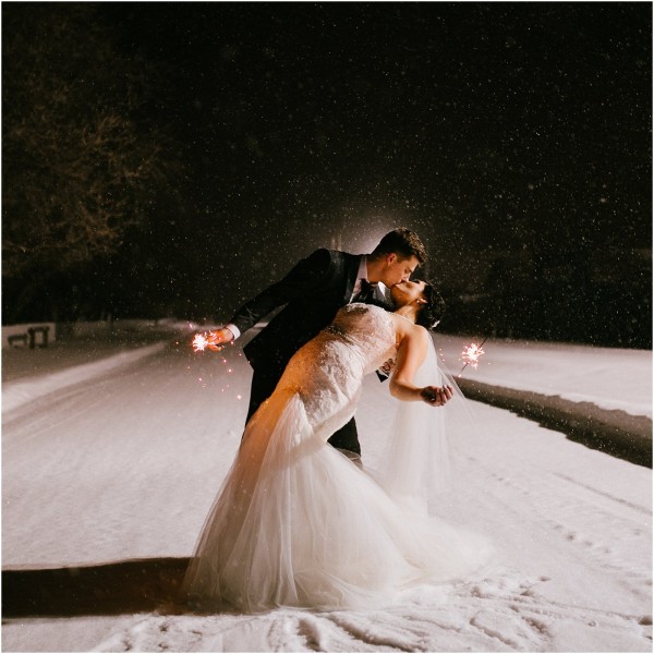 Dez and Ryan's Winter Wedding Previews